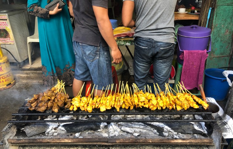 Borneo Bike & Food Tour in Kuching | Paradesa Borneo