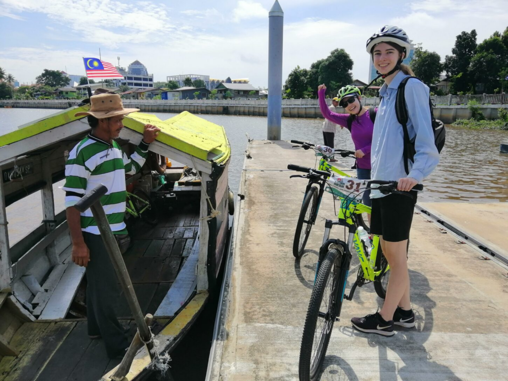 The Penambang (boat) connects the north and the south bank of Kuching.